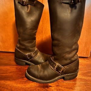 Frye Engineer Womens 8M